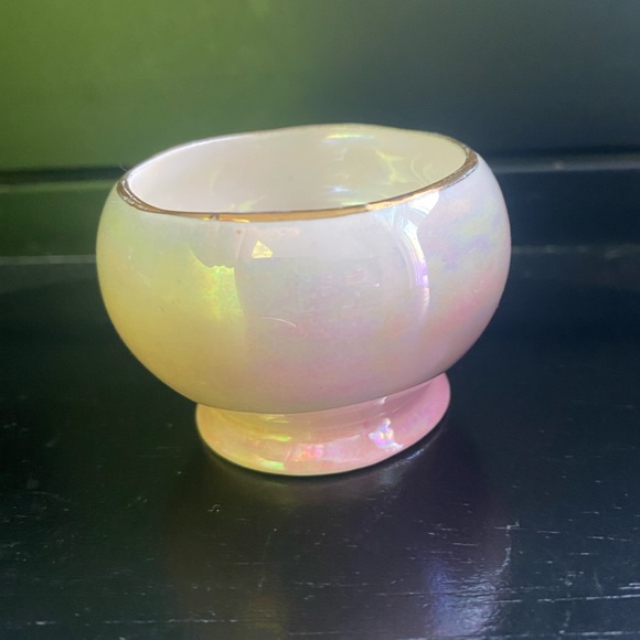 Iridescent Ceramic Bowl - Picture 6 of 6